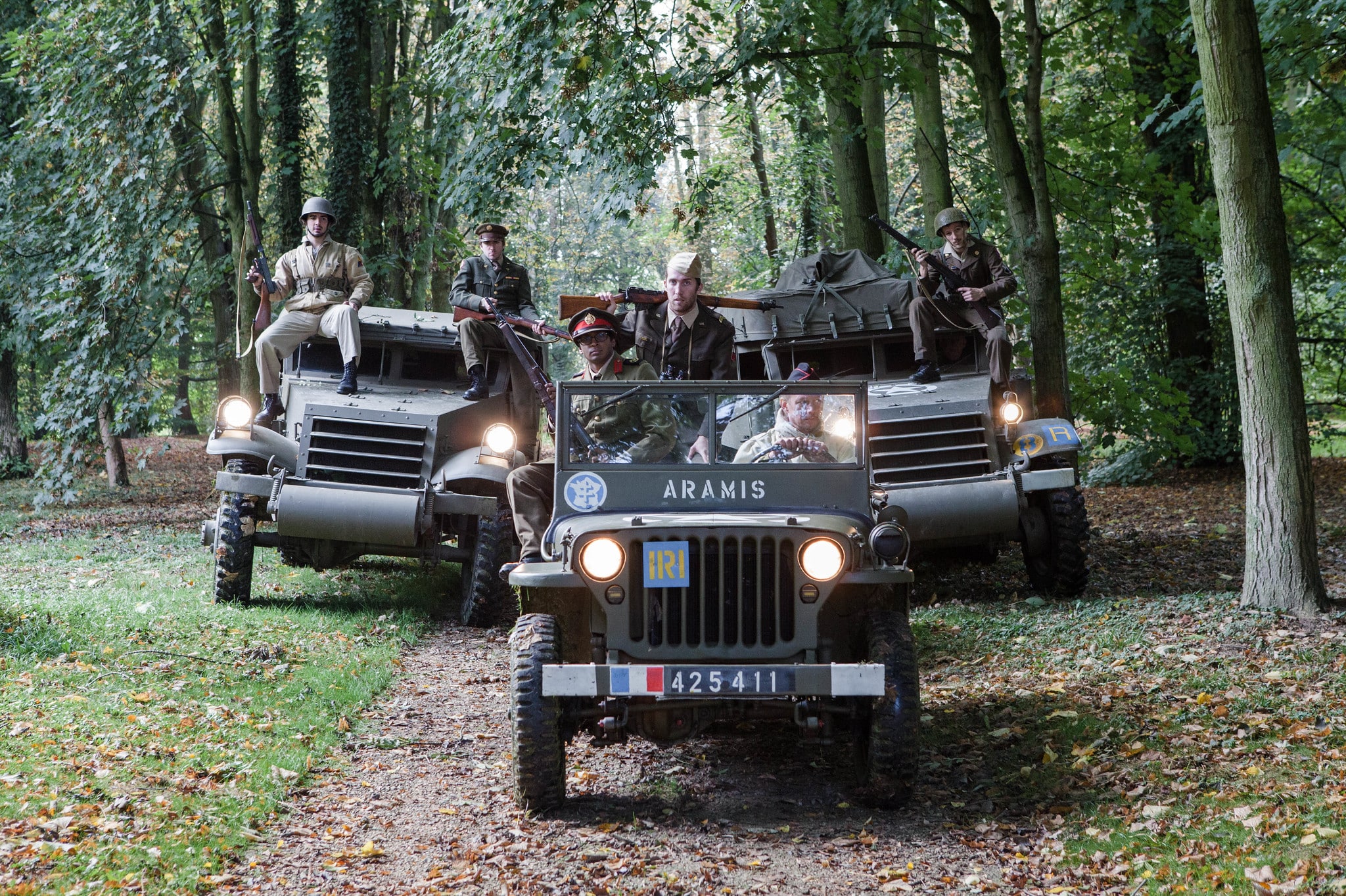 soldats-français-acteurs-blindés-jeep-véhicule-militaire-seconde-guerre-mondiale-France-teaser-video-Victorious-Shelter-agence-wato-we-are-the-oracle-evenementiel-event