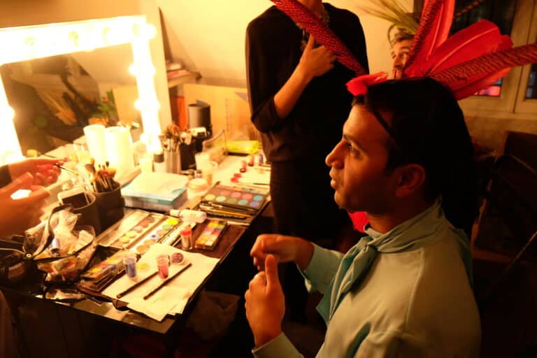 makeup make up invités coiffes preparation anniversaire milliardaire indien agence wato we are the oracle evenementiel events