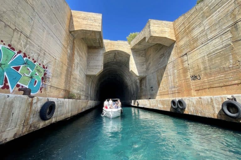 entree-bunker-bateau-seminaire-croatie