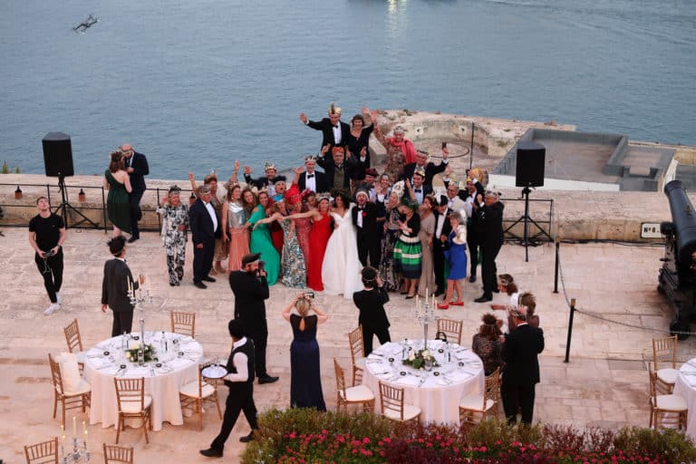 mariage luxe malte saluting battery repas photo de groupe