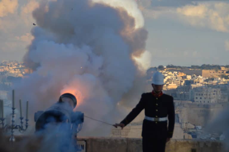 canon saluting battery mariage impérial malte