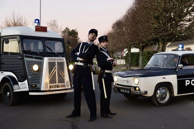 panier a salade foulques jubert gregoire desrousseaux costumes policiers citroen HY renault R8 police annees 68