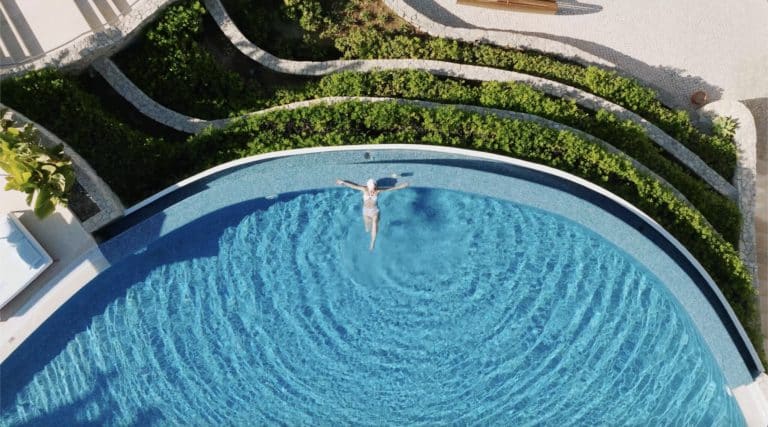 aude taillandier piscine vila vita parc tournage teaser seminaire luxe faro portugal algarve agence wato agence evenementiel paris