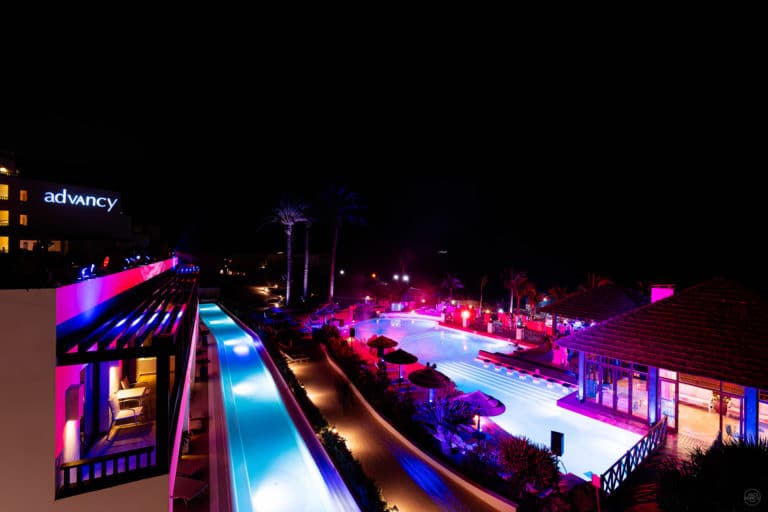 seminaire immersif luxe aventure etranger lanzarote agence wato agence evenementielle paris piscine hotel secrets poolparty
