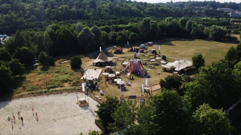Parc Nautique Ile Monsieur Summer Party Openclassrooms Festival d ete Magic House Pangea vue drone