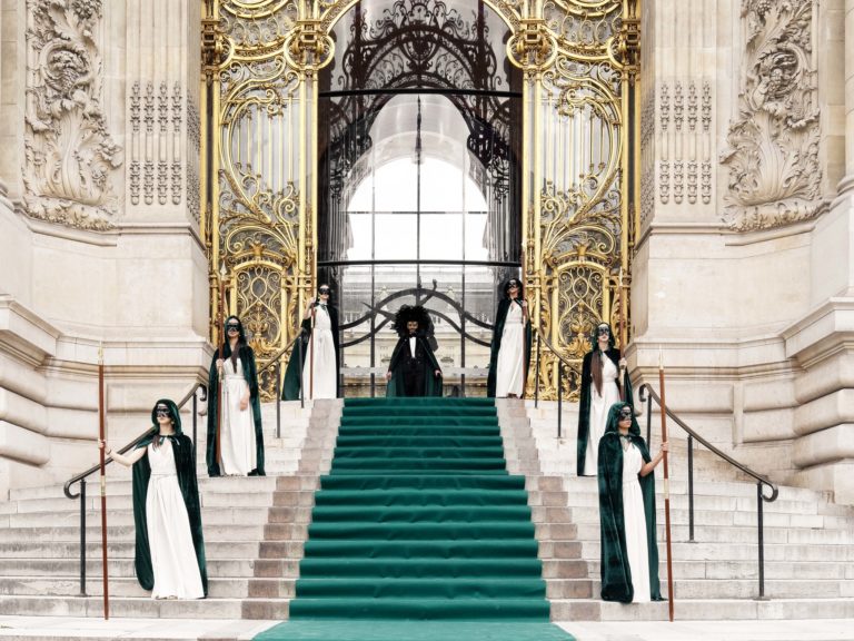 foulques jubert garde prétorienne tapis vert pilum petit palais anniversaire somptueux luxe paris agence evenementiel paris agence WATO