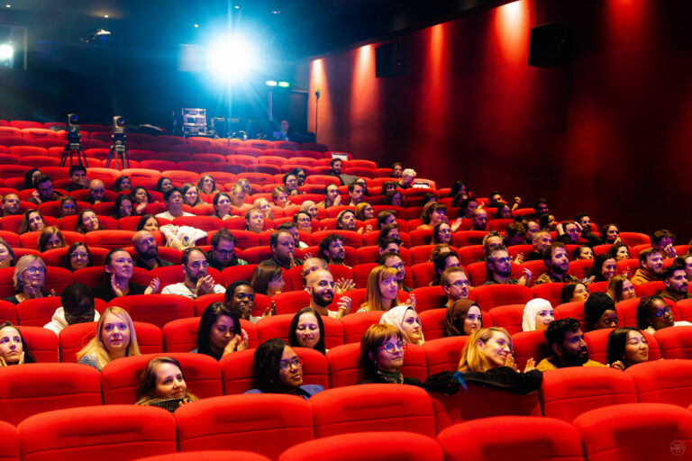 Invites Conference salle de cinema MK2 Quai de Seine soiree OpenClassrooms 10years Agence Evenementiel Paris WATO
