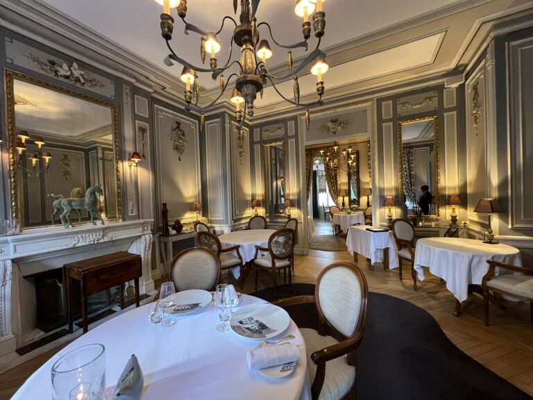 Restaurant Hotel Cedre Beaune Séminaire Immersif Decouverte Cotes d Or Bourgogne Dailymotion Agence Evenementiel Paris WATO