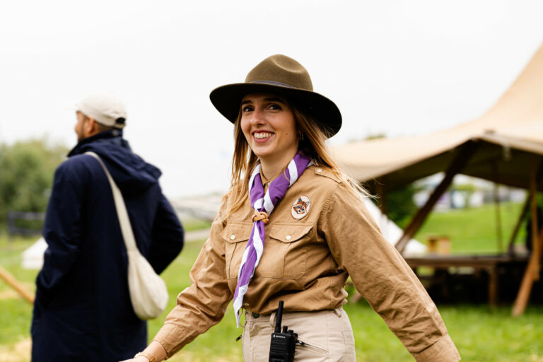 CARLA HOFELIN OPENCLASSROOMS CLASSE VERTE CAMP SCOUT EVENEMENTIEL AGENCE WATO PARIS