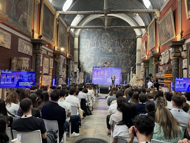 wato evenementiel agence la chapelle ecole beaux arts conference keynote contentsquare