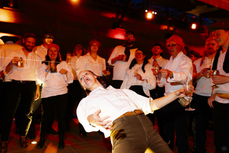 chorale london sea shanty collective theatre immersif cutty sark corporate event in london agence WATO theme marin voyage prive evenementiel international