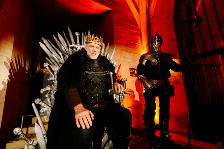 franck micque roi trone Soiree immersive theme moyen age games of thrones conciergerie de paris agence evenementiel wato