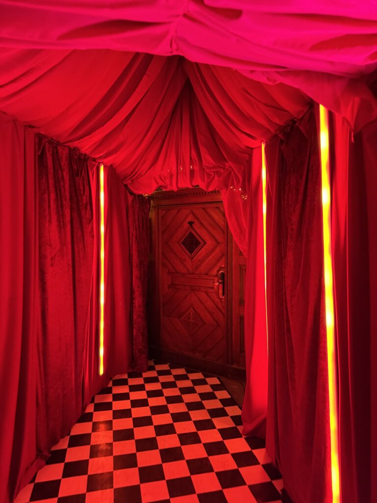 porte alice au pays des merveilles