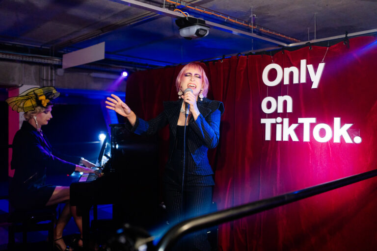 Bili bellegarde lady ricart concert institut du monde arabe evenement tiktok