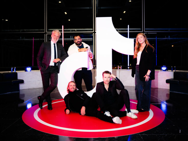 photocall spectaculaire tiktok institut du monde arabe paris