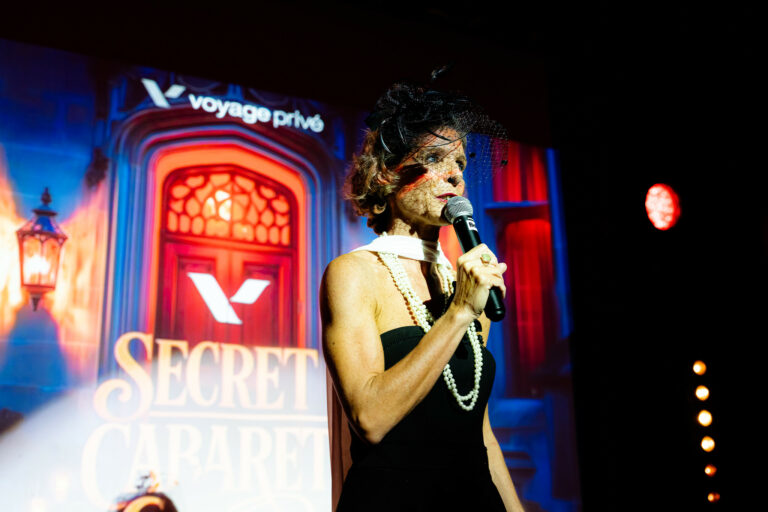 anna domenech voyage prive secret cabaret paris cite universitaire
