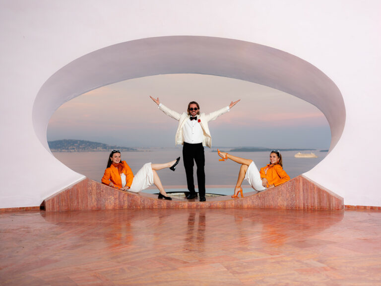 camille malzac foulques jubert carla hofelin seminaire cannes french riviera palais bulles piscine evenementiel immersif international agence wato