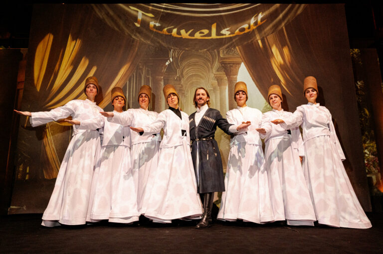 derviche tourneur soiree 25 ans travelsoft atelier des lumieres paris