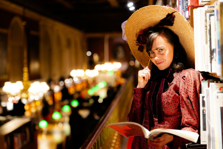 jennifer coursier 35 ans cabinet rmt bibliotheque des beaux arts de paris parcours immersif