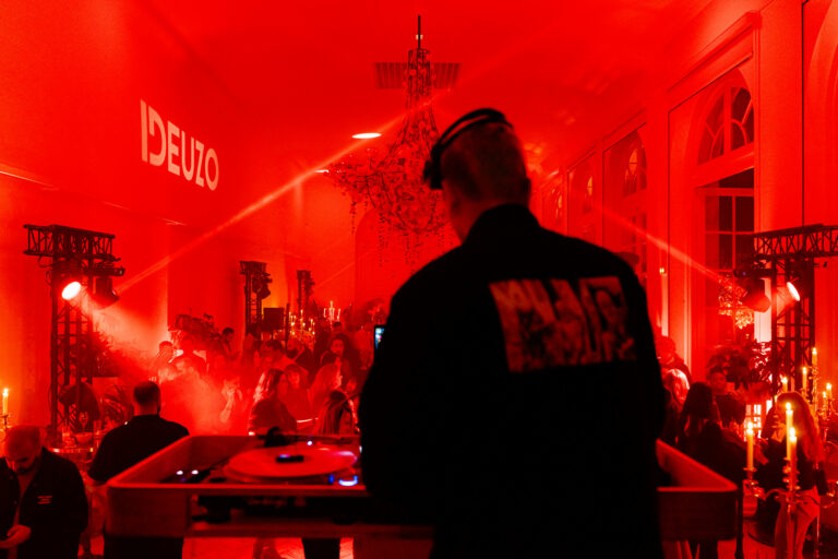 livoo ideuzo paris marie antoinette punk orangerie de bagatelle