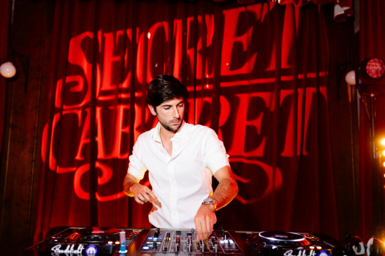 nicolas franza cabaret secret voyage prive paris