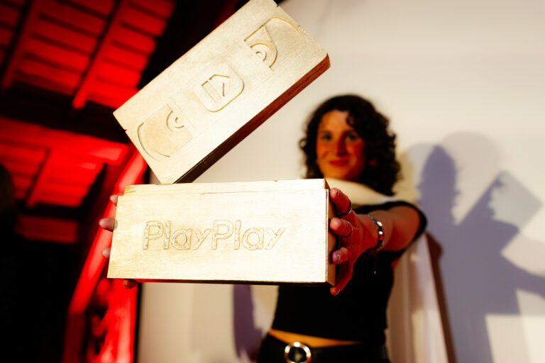 remise award playplay soiree de gala village du seminaire fantine llorca