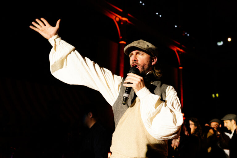 foulques jubert voyage privé spectacular party young v&a london