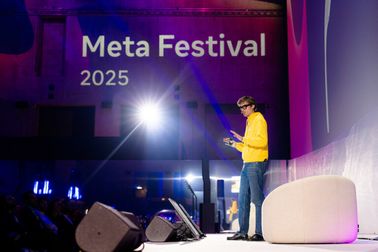 speaker conference createurs meta grand palais immersif paris