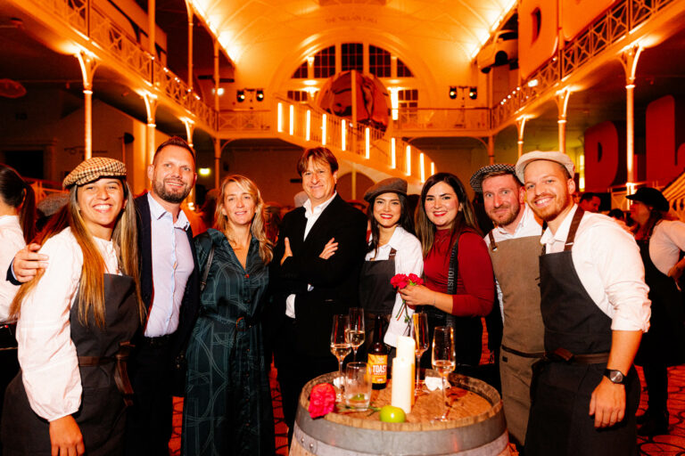 voyage prive spectacular evening young v&a london