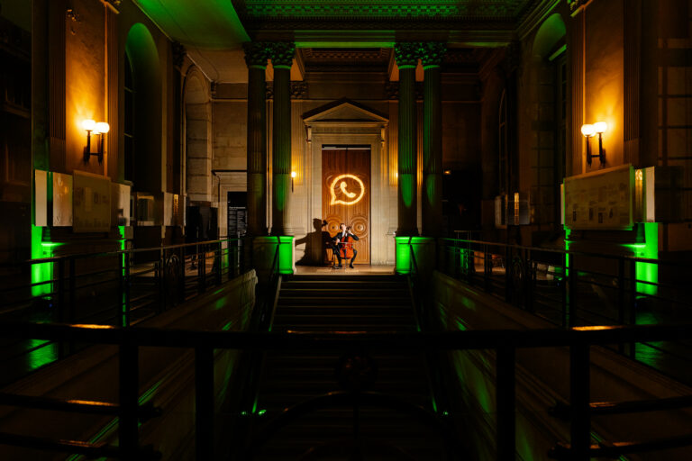 violoncelliste jeremy garbarg evenement immersif agence wato paris musée des archives nationales