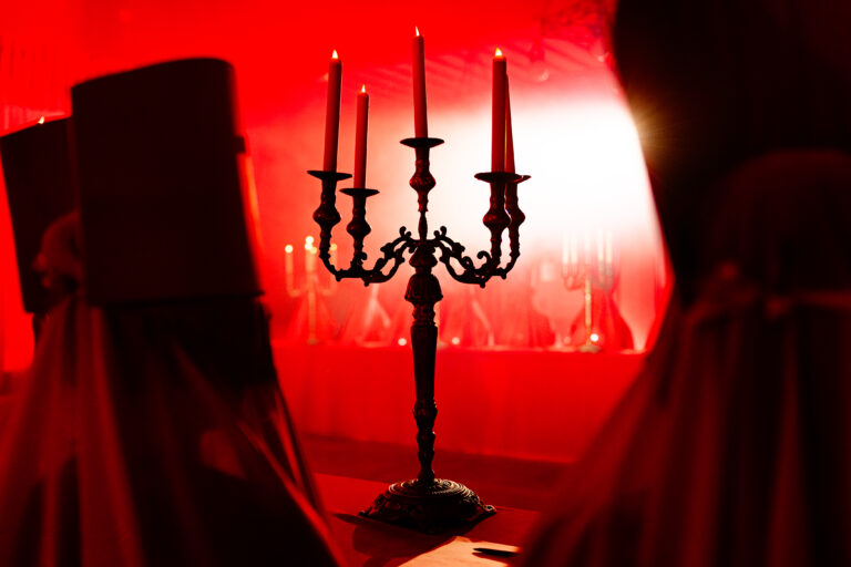 Le bal des morts chandelier 25.04.2026