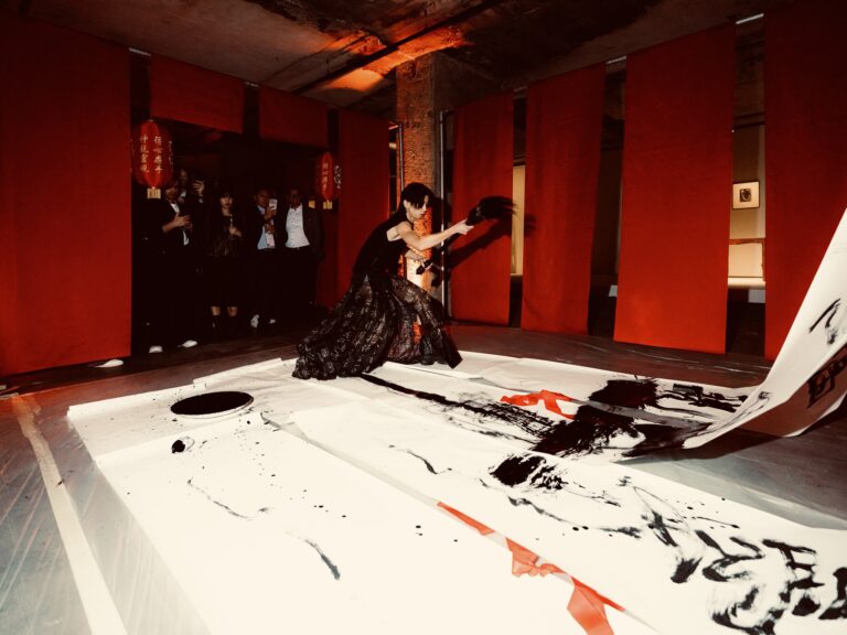 artiste caligraphe asiatique berlin