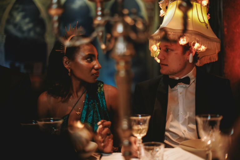 Invites coiffes soiree secrete
