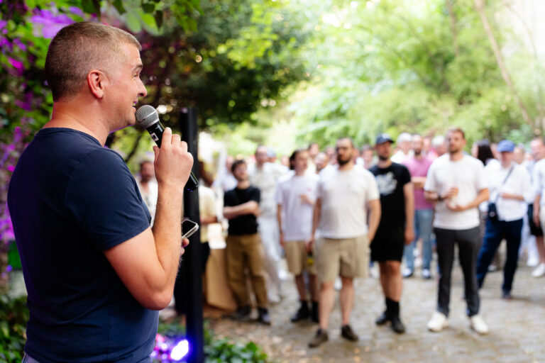 Arnaud de Bermingham Discours Jardin secret Frigos dfe Paris Corporate Agence WATO