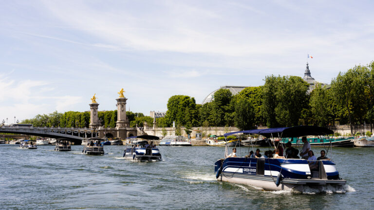Bateaux Pontons Croisiere Team building Paris Agence WATO