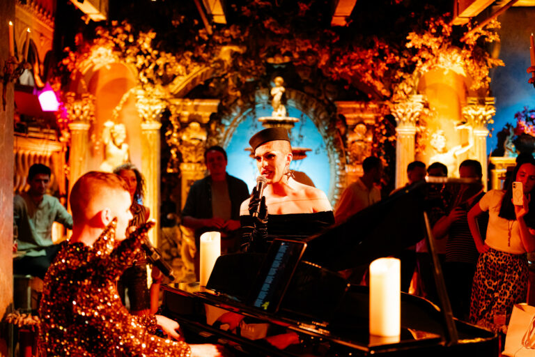 Diamanda Callas Charly Voodoo Loft de Paolo Calia Frigos de Paris Piano Show Agence WATO