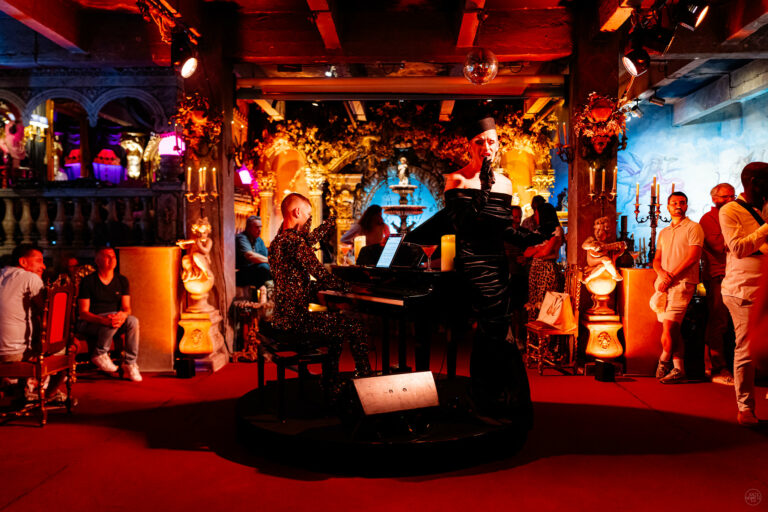 Diamanda Callas Charly Voodoo Loft de Paolo Calia Piano Show Agence WATO