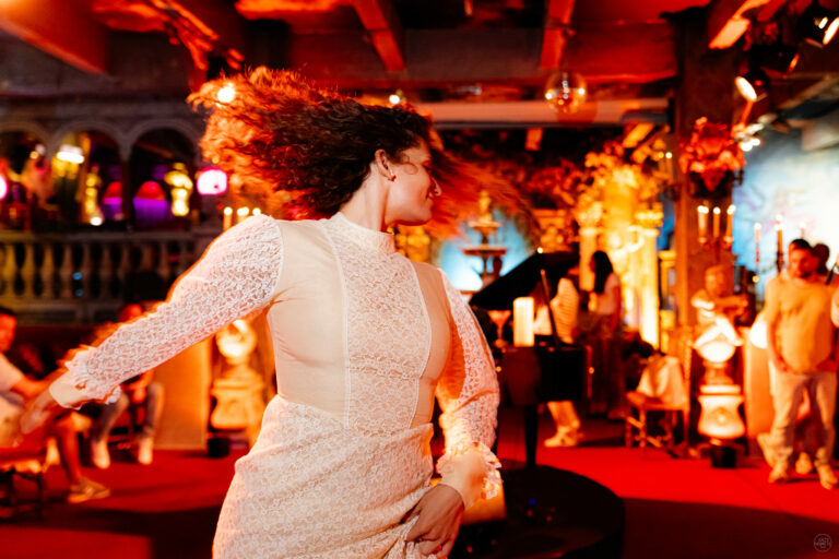 Swann Nymphar Dancefloor soiree corporate frigos de Paris Agence WATO